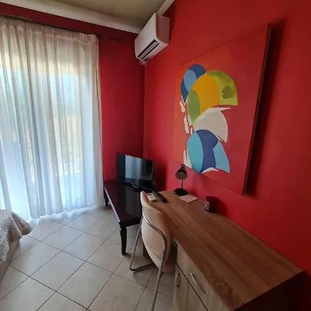 Ξενοδοχείο Giotas House-free Parking